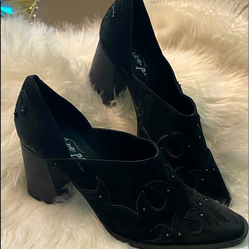 Free People Black Suede Shoes NWOT
